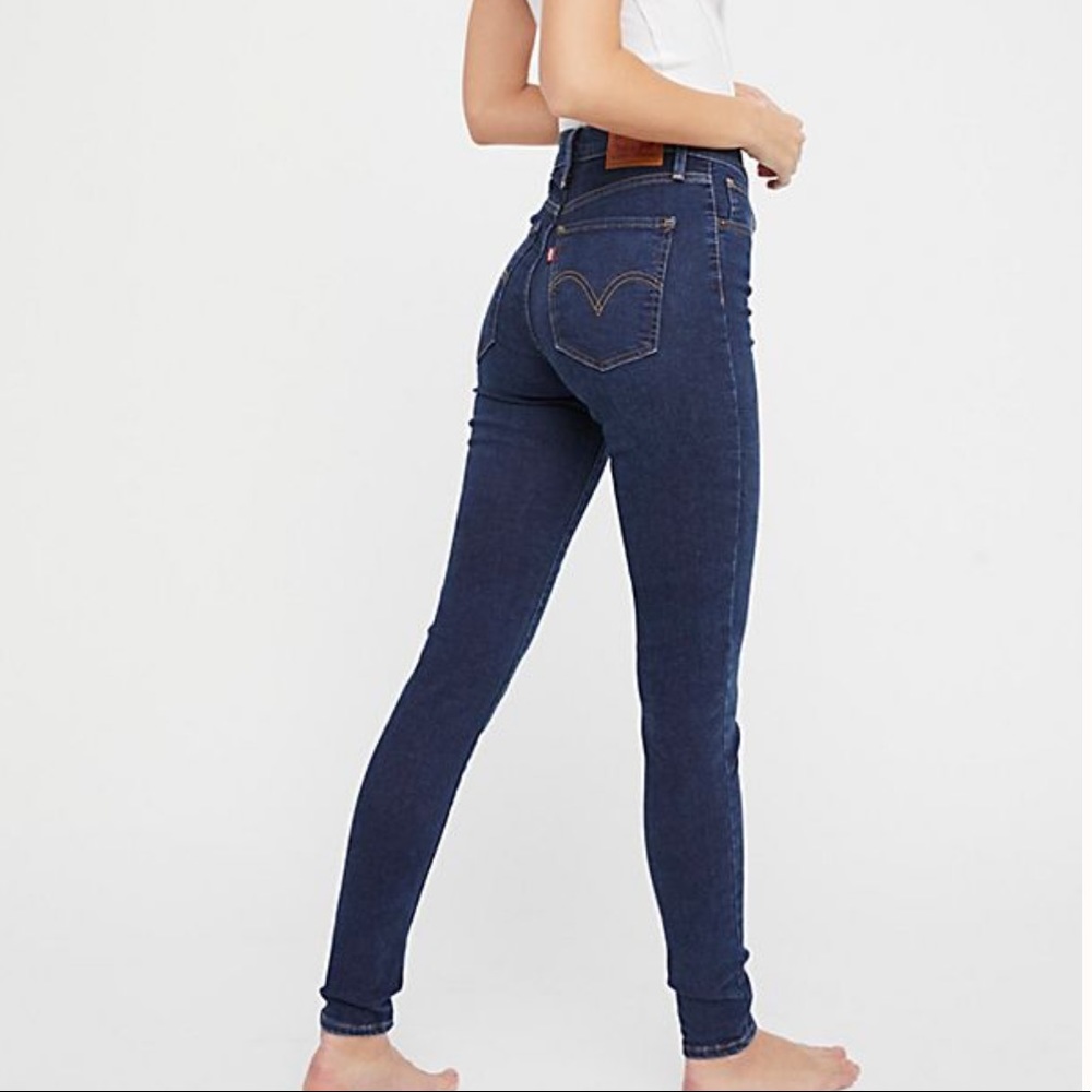 NEW! Levi’s mile high super skinny in jet setter - Picture 2 of 8